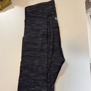 Lululemon Power Thru High Rise 25”
